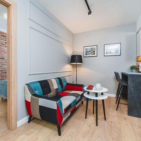 Saint Florian'S Suites - Old Town Luxury Apartments - By Upstairs كراكوفيا المظهر الخارجي الصورة