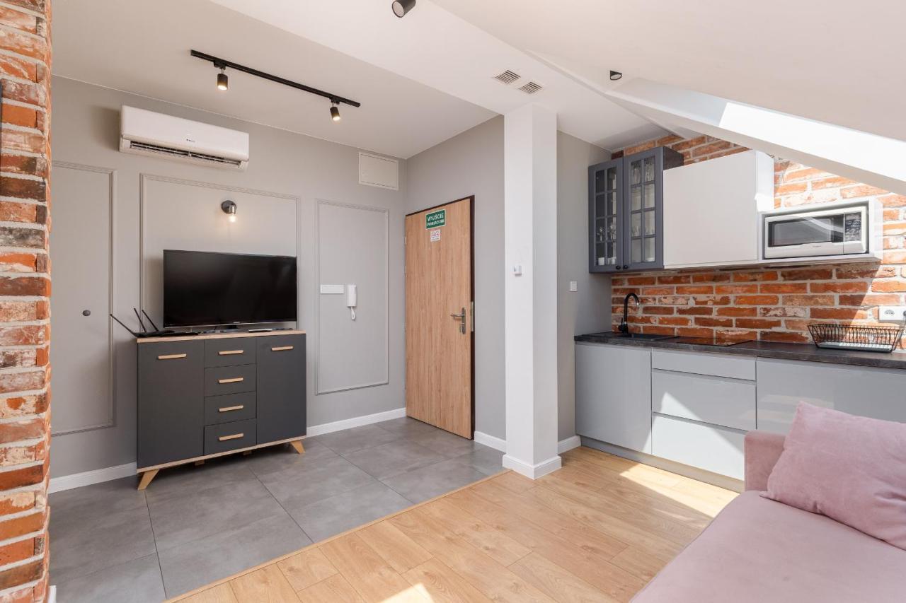 Saint Florian'S Suites - Old Town Luxury Apartments - By Upstairs كراكوفيا المظهر الخارجي الصورة