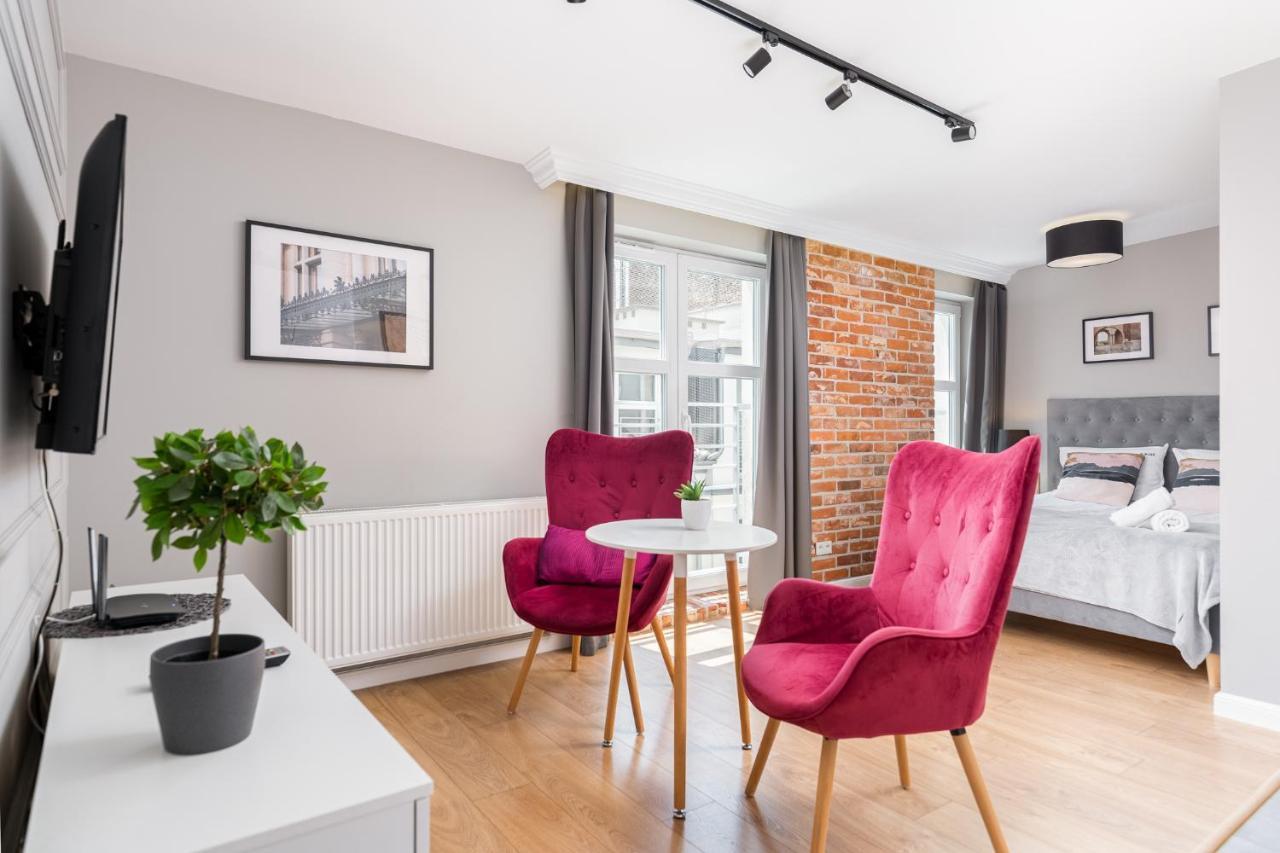 Saint Florian'S Suites - Old Town Luxury Apartments - By Upstairs كراكوفيا المظهر الخارجي الصورة